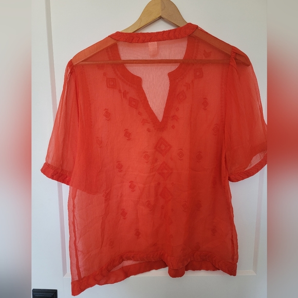 Old Navy Mesh Blouse ~ Large - Picture 2 of 5